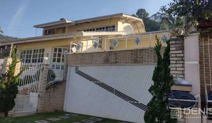Casa Alto Padrão - 1 Suíte + 2 Demi Suítes - Mobiliada - Ressacada - Itajaí/SC