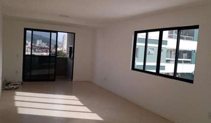 Amplo Apto - 1 Suíte + 1 Qt - c/ Elevador - 86 m² - São João - Itajaí/SC