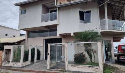 Casa - Mobiliada - 400 m² - 1 Suíte Master + 1 Suíte + 1 Qt  - Salão de Festas - São João - Itajai/SC