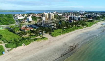 O melhor pé na areia de Areia Dourada