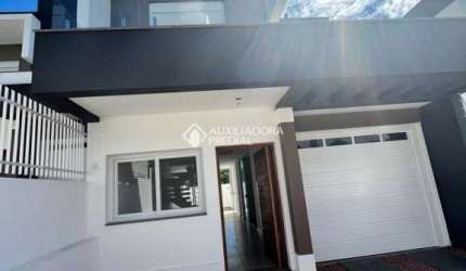 Casa com 2 quartos à venda na Rua Doutor Gezza Keppich, 408, Feitoria, São Leopoldo, 141 m2 por R$ 525.000