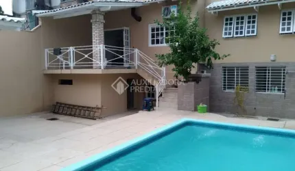 Casa com 4 quartos à venda na Rua Osvaldo Benevides Dantas, 49, Morro do Espelho, São Leopoldo, 292 m2 por R$ 950.000