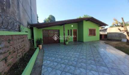 Casa com 3 quartos à venda na Rua Doutor Wilson Félix Vieira, 54, Feitoria, São Leopoldo, 153 m2 por R$ 490.000