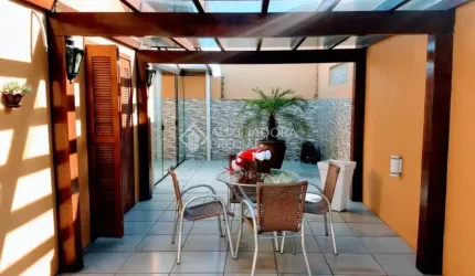 Casa com 2 quartos à venda na Travessa do Remanso, 55, Scharlau, São Leopoldo, 157 m2 por R$ 479.000
