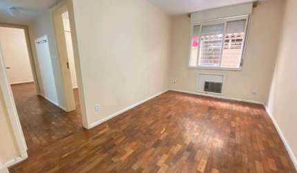 Apartamento com 2 quartos à venda na Avenida Cristóvão Colombo, 250, Floresta, Porto Alegre, 54 m2 por R$ 225.000