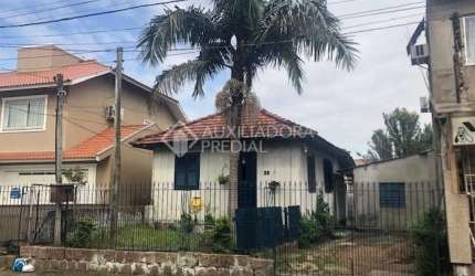 Casa em condomínio fechado com 3 quartos à venda na Rua Dário Cardoso, 35, Espírito Santo, Porto Alegre, 75 m2 por R$ 400.000