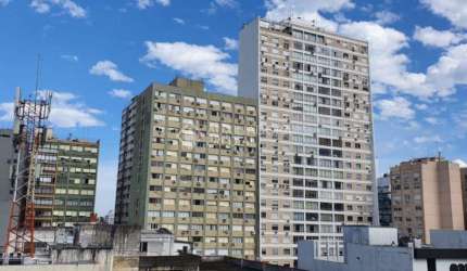 Apartamento com 3 quartos à venda na Rua Coronel Vicente, 465, Centro Histórico, Porto Alegre, 82 m2 por R$ 395.000