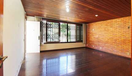 Casa com 3 quartos à venda na Rua Bispo William Thomas, 88, Teresópolis, Porto Alegre, 250 m2 por R$ 849.000