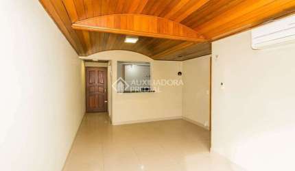 Apartamento com 2 quartos à venda na Avenida Nonoai, 1143, Nonoai, Porto Alegre, 63 m2 por R$ 249.000