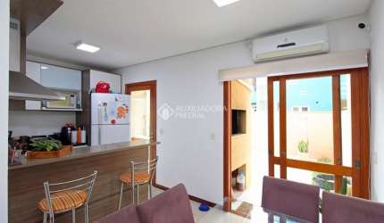 Casa em condomínio fechado com 3 quartos à venda na Rua Fernando Jorge Schneider, 229, Hípica, Porto Alegre, 164 m2 por R$ 535.000