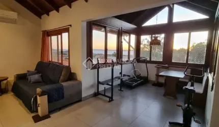 Casa com 4 quartos à venda na Rua Kyve T Knijnik, 95, Espírito Santo, Porto Alegre, 457 m2 por R$ 629.000