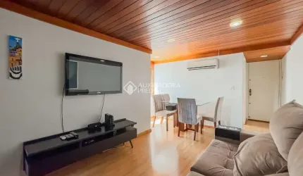 Apartamento com 3 quartos à venda na Rua Comendador Azevedo, 464, Floresta, Porto Alegre, 76 m2 por R$ 325.000