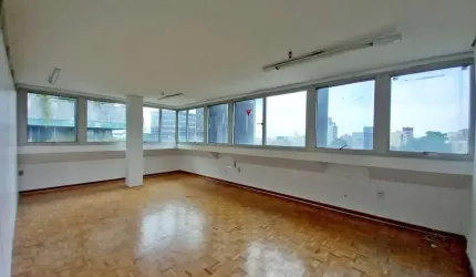 Sala comercial à venda na Rua Dom Pedro II, 1220, São João, Porto Alegre, 47 m2 por R$ 440.000
