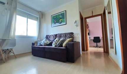 Apartamento com 2 quartos à venda na Rua Engenheiro Fernando Mendes Ribeiro, 65, Santo Antônio, Porto Alegre, 49 m2 por R$ 240.000