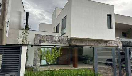 Casa com 3 quartos à venda na Urla Storck Ferri, 173, Carneiros, Lajeado, 298 m2 por R$ 2.187.000