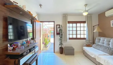 Casa com 3 quartos à venda na Rua Professor Paulo Saurin, 63, Hípica, Porto Alegre, 77 m2 por R$ 389.900