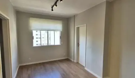 Apartamento com 1 quarto à venda na Rua Jerônimo Coelho, 44, Centro Histórico, Porto Alegre, 43 m2 por R$ 280.000