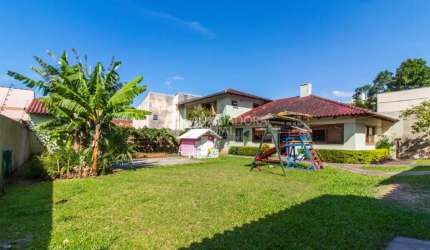 Casa em condomínio fechado com 3 quartos à venda na Travessa Nova Trento, 354, Tristeza, Porto Alegre, 430 m2 por R$ 1.400.000