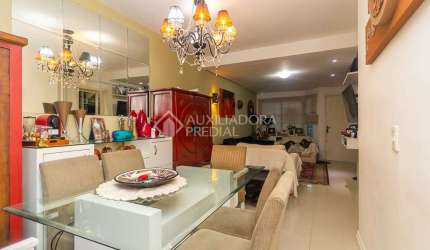 Casa em condomínio fechado com 3 quartos à venda na Rua Chavantes, 119, Vila Assunção, Porto Alegre, 184 m2 por R$ 1.132.000