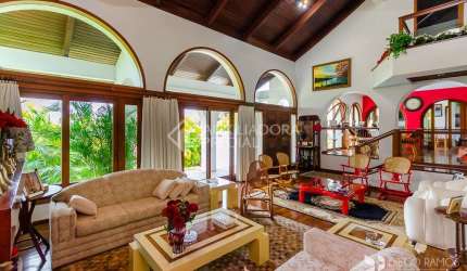 Casa com 4 quartos à venda na Rua Guato, 131, Vila Assunção, Porto Alegre, 456 m2 por R$ 2.700.000