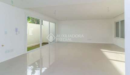 Casa em condomínio fechado com 3 quartos à venda na Avenida Pereira Passos, 695, Vila Assunção, Porto Alegre, 268 m2 por R$ 1.725.000