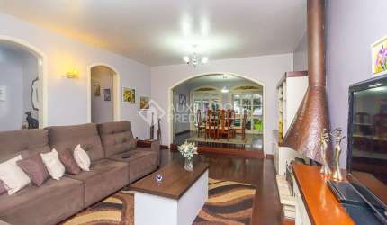Casa com 4 quartos à venda na Rua Doutor Barcelos, 2628, Tristeza, Porto Alegre, 308 m2 por R$ 1.200.000