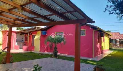 Casa com 3 quartos à venda na Rua Nilton Manoel Tavares, 7, Ibiraquera, Imbituba, 135 m2 por R$ 420.000
