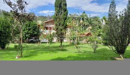 Terreno à venda na Rua Isid Dutra, 390, Sambaqui, Florianópolis, 72000 m2 por R$ 26.500.000