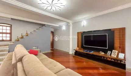Casa com 3 quartos à venda na Rua Luiz Secondo Batistini, 27, Nova Petrópolis, São Bernardo do Campo, 260 m2 por R$ 1.010.000