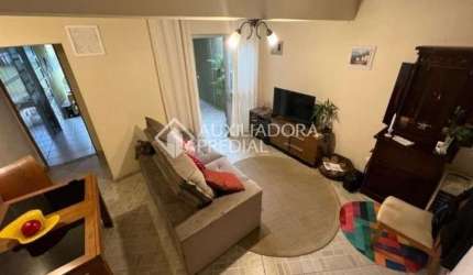 Casa em condomínio fechado com 3 quartos à venda na dos Caquizeiros, 69, Taboão, Diadema, 139 m2 por R$ 397.500