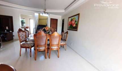 Sobrado com 4 dormitórios à venda, 255 m² por R$ 1.400.000,00 - Centro - Cascavel/PR