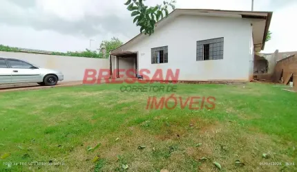Casa à venda usada grande com 3 quartos, PERIOLO, CASCAVEL - PR