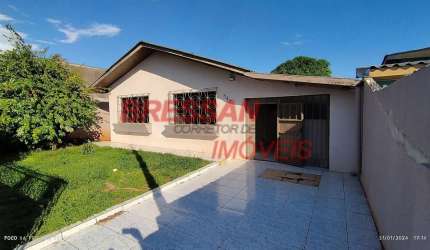 Vendo casa em laje com 5 quartos salas sala de janta cozinha garagem coberta