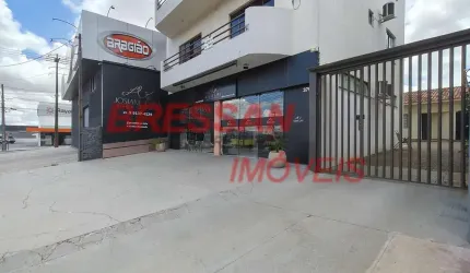 Vendo prédio na av rocha pombo com 380 MTS de terreno e 350 m  de obra