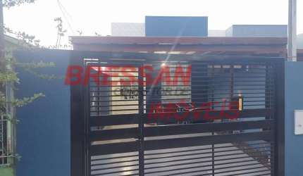 Casa com 80,21 MTS com suite mais 2 qtos. 175 MTS  bairro canceli em Cascavel PR