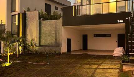 CASA NO CONDOMÍNIO IBI ARAM II  COM 3 SUÍTES - R$2.150.000