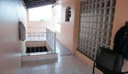 Casa para Venda em Rio de Janeiro, Campo Grande, 3 dormitórios, 1 suíte, 1 banheiro, 4 vagas