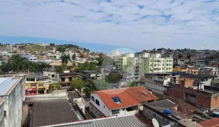 Casa com 2 quartos e garagem coberta