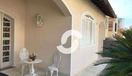 CASA 5 QUARTOS PÉ PEQUENO