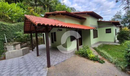 Casa com 3 dormitórios à venda, 131 m² por R$ 960.000,00 - Itaipu - Niterói/RJ