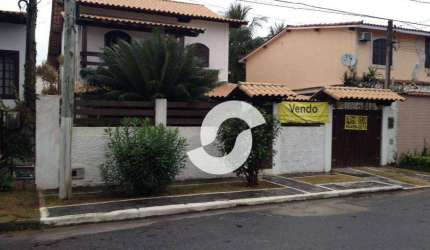 Casa com 5 dormitórios à venda, 273 m² por R$ 1.550.000,00 - Piratininga - Niterói/RJ