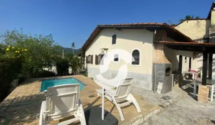 Casa com 2 dormitórios à venda, 110 m² por R$ 750.000,00 - Itaipu - Niterói/RJ