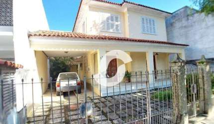Casa com 5 dormitórios à venda, 292 m² por R$ 1.450.000,00 - São Francisco - Niterói/RJ
