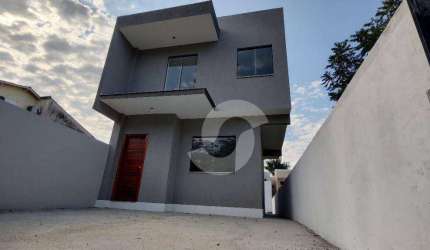Casa com 4 dormitórios à venda, 150 m² por R$ 890.000,00 - Itaipu - Niterói/RJ