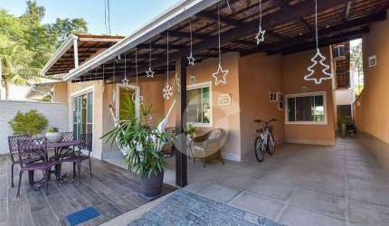Casa ´Linear com 3 dormitórios à venda, 170 m² por R$ 585.000 - Várzea das Moças - Niterói/RJ