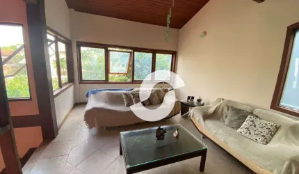 Casa com 3 dormitórios à venda, 190 m² por R$ 750.000,00 - Itaipu - Niterói/RJ
