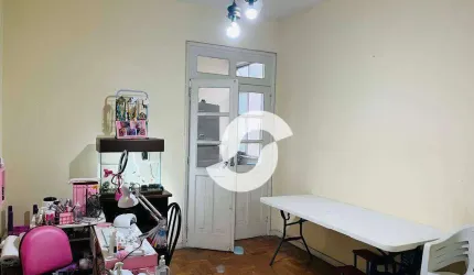 Apartamento com 3 dormitórios à venda, 90 m² por R$ 250.000,00 - Centro - Niterói/RJ
