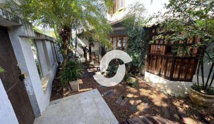 Casa com 4 dormitórios à venda, 240 m² por R$ 1.200.000,00 - Piratininga - Niterói/RJ