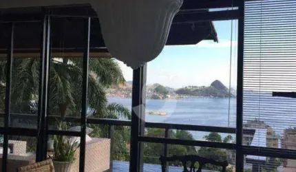 Casa à venda, 1310 m² por R$ 2.813.610,00 - Charitas - Niterói/RJ