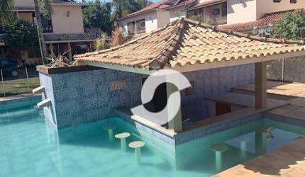 Casa com 3 dormitórios com180 m² por R$ 830.000 - Piratininga - Niterói/RJ